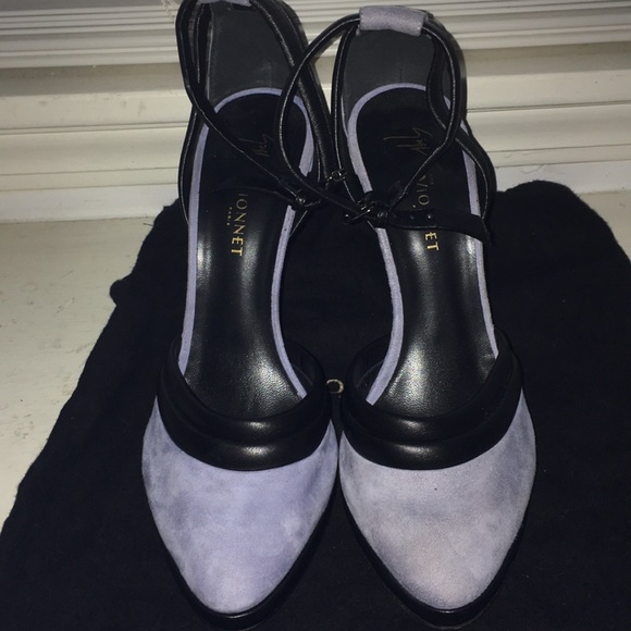 RARE Vionnet x Giuseppe zanotti blu sorie pumps 9 - Picture 1 of 8
